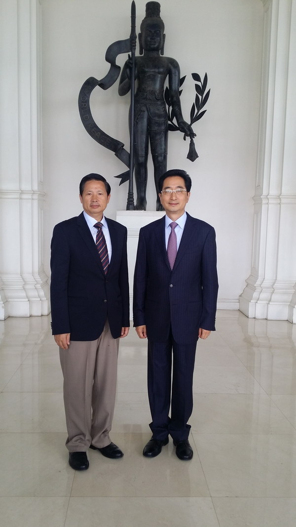 广西壮族自治区人民政府副主席张晓钦代表团一行访柬
